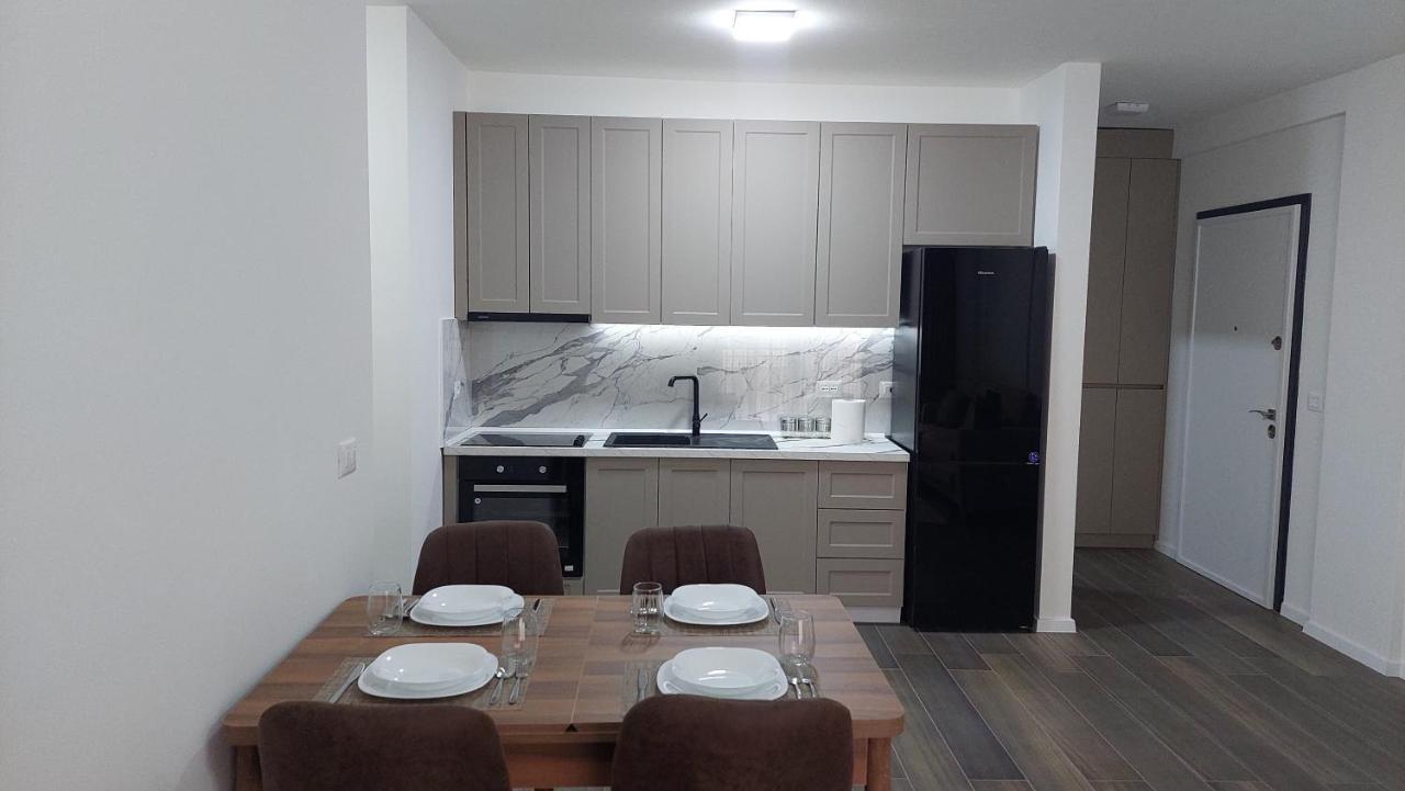Amelja'S Apartment Szkodra Zewnętrze zdjęcie