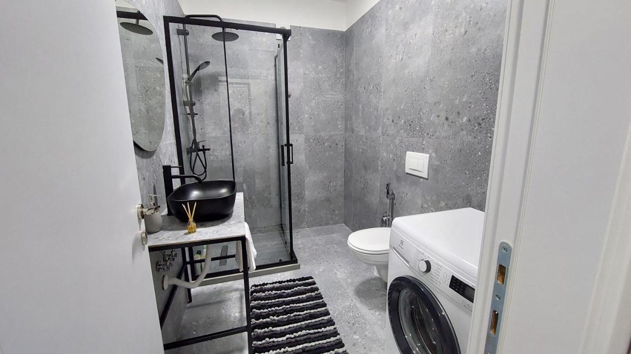 Amelja'S Apartment Szkodra Zewnętrze zdjęcie